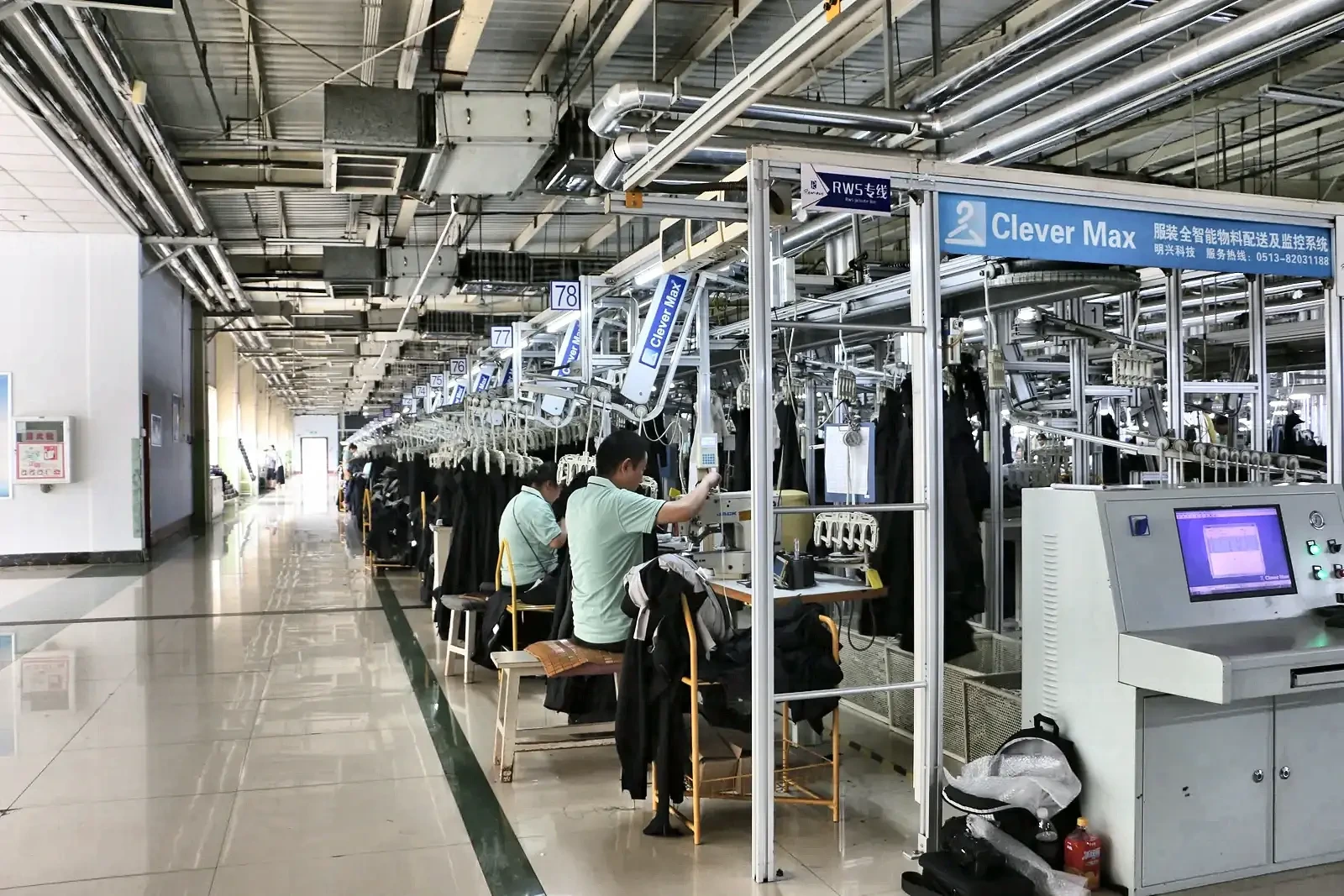 CleverMax hanger system, outerwear and suit production line