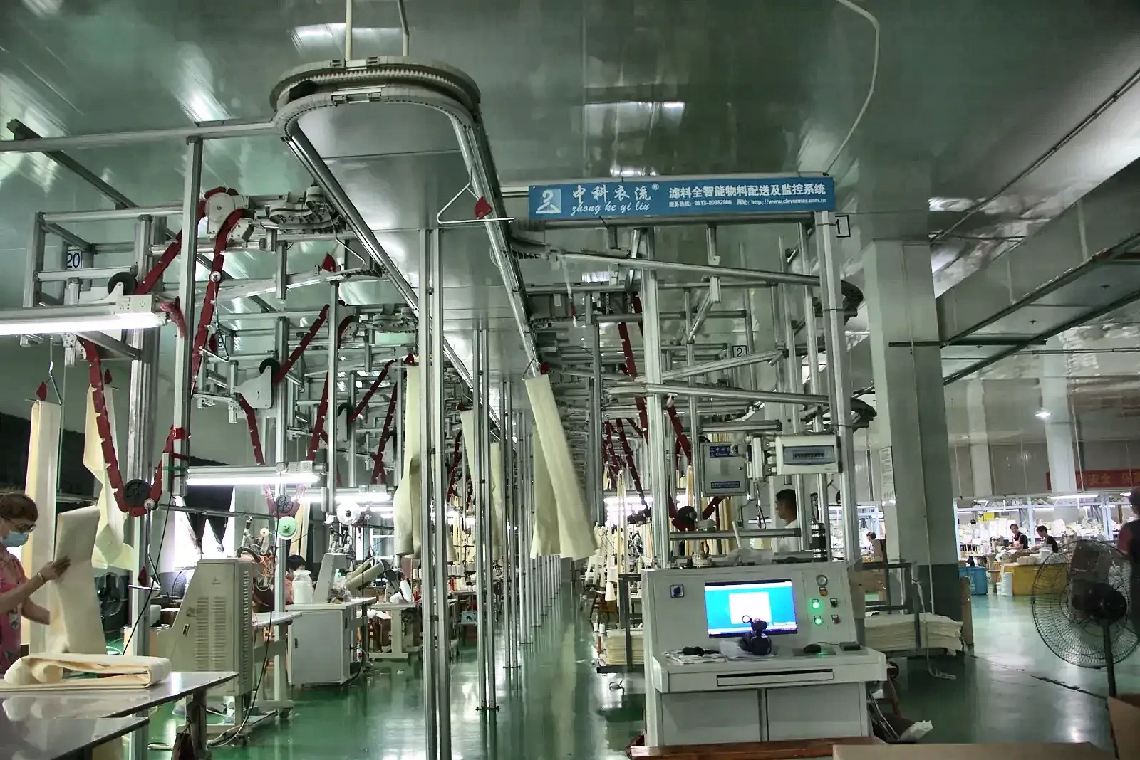 CleverMax hanger system, industrial filter bag production line